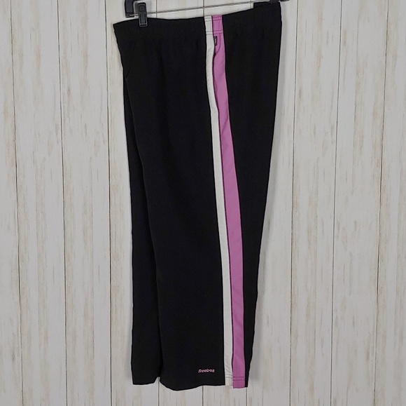 Reebok Capri Training Pants - Picture 4 of 6